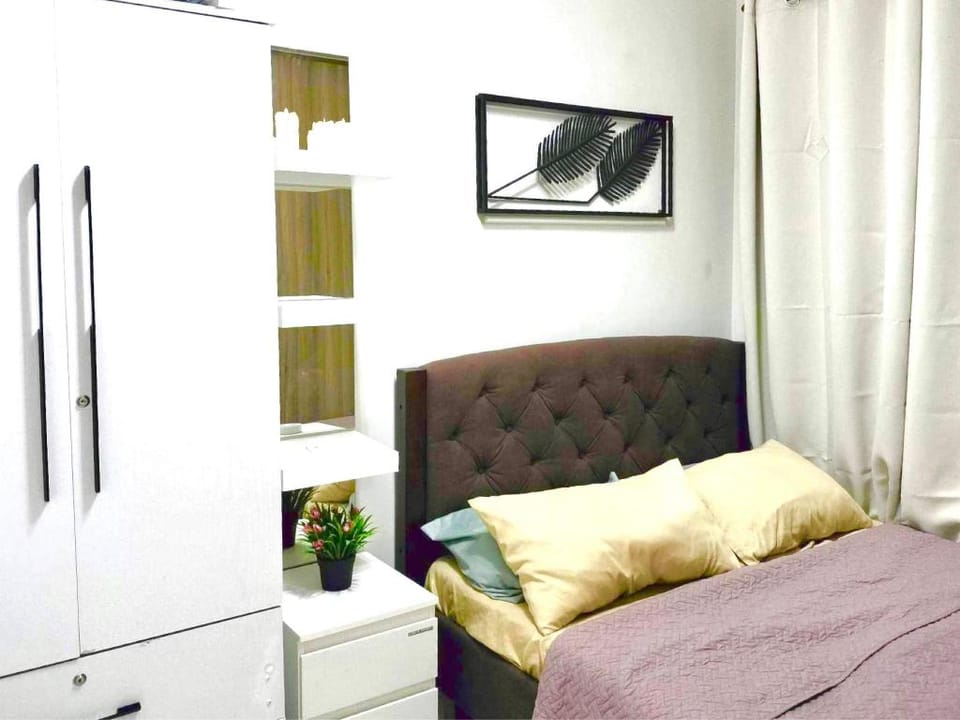 Penthouse at the Coast + Netflix/ Disney/Prime Apartment in Pasay