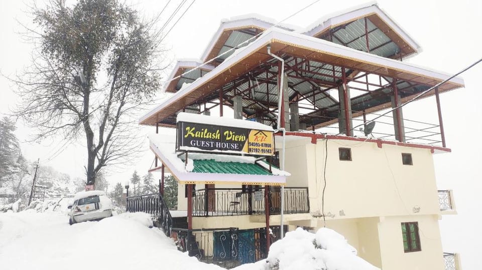 kailash view sarahan Apartment in Himachal Pradesh