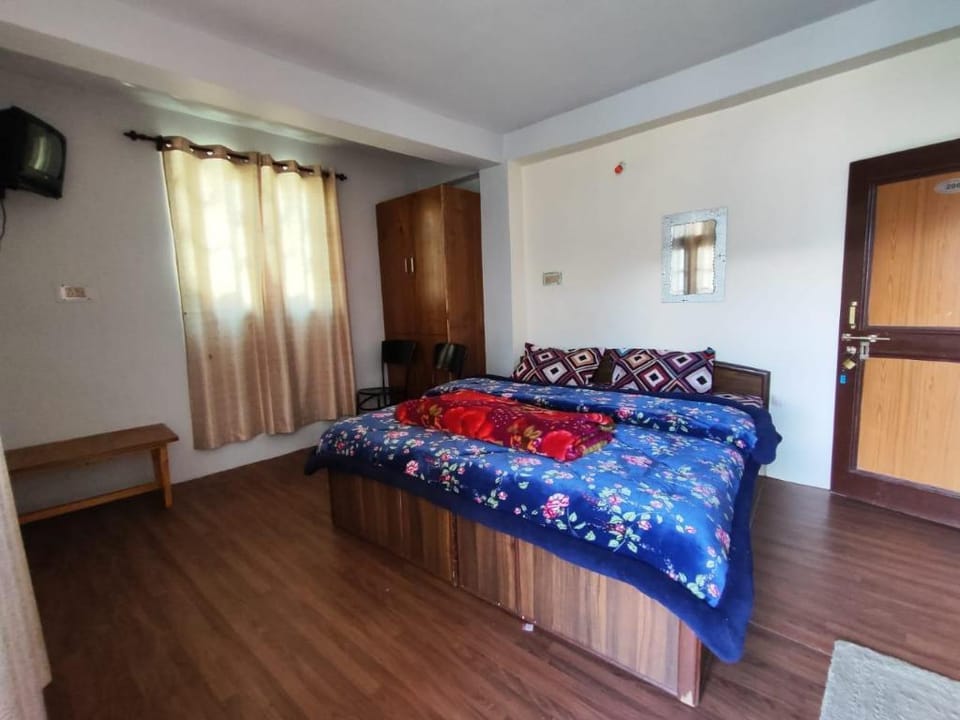 kailash view sarahan Apartment in Himachal Pradesh