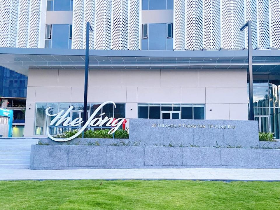 THE SONG APT- FREE SWIMMING POOL, SAUNA, GYM Apartment in Vung Tau