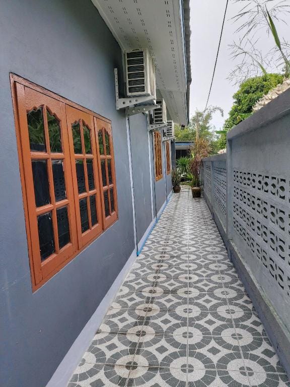 paksuda homestay sattahip Vacation rental in Chon Buri Changwat