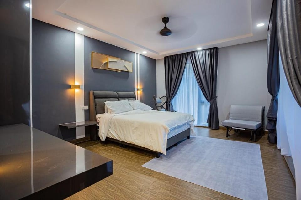 Forest City Golf Resort Luxury Three-Story Barbecue Villa Villa in Johor