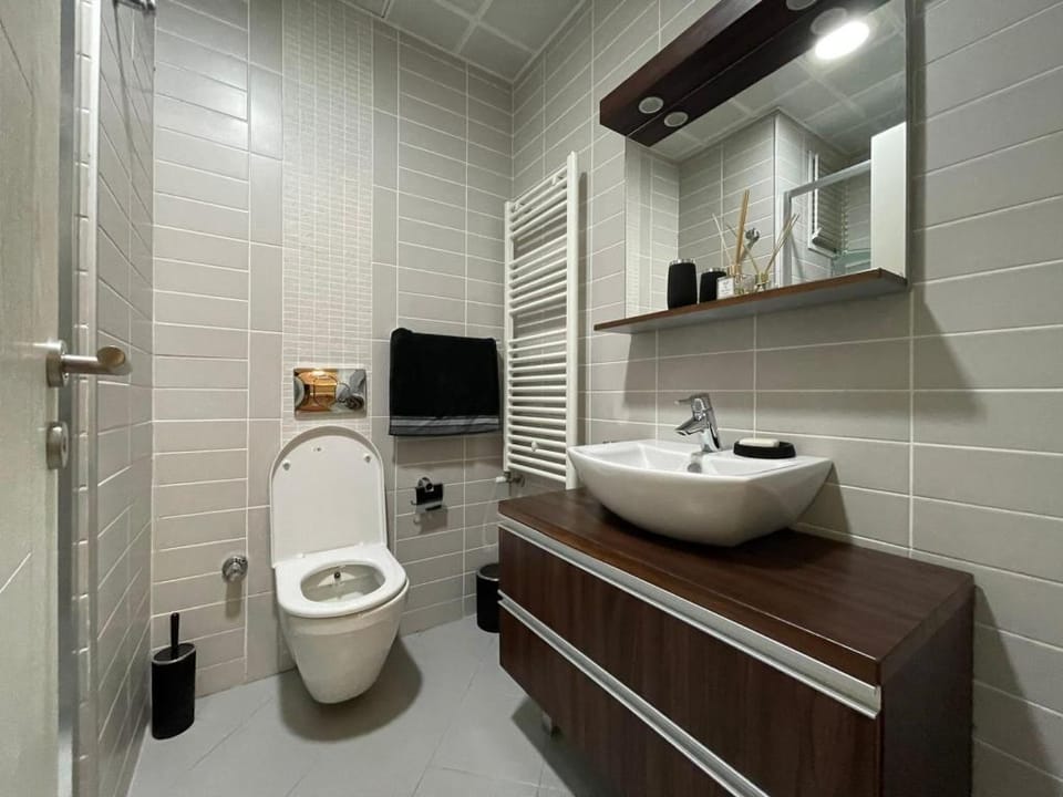 Akkoza Apartment in Istanbul