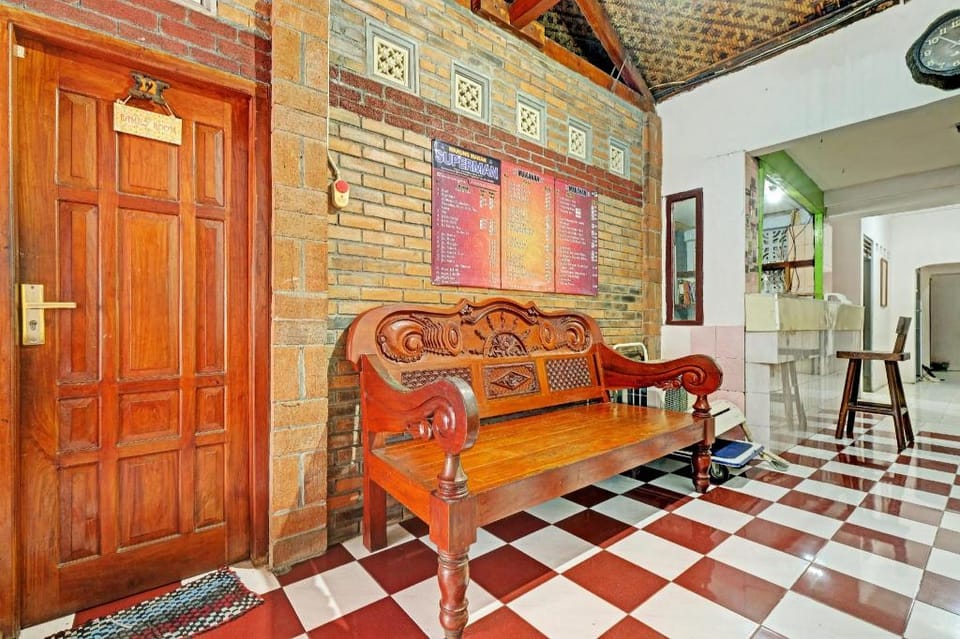 SPOT ON 91915 Homestay Superman Hotel in Yogyakarta