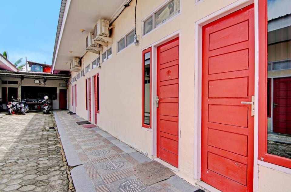 OYO 91921 Homestay Keluarga Syariah Hotel in West Sumatra, Indonesia