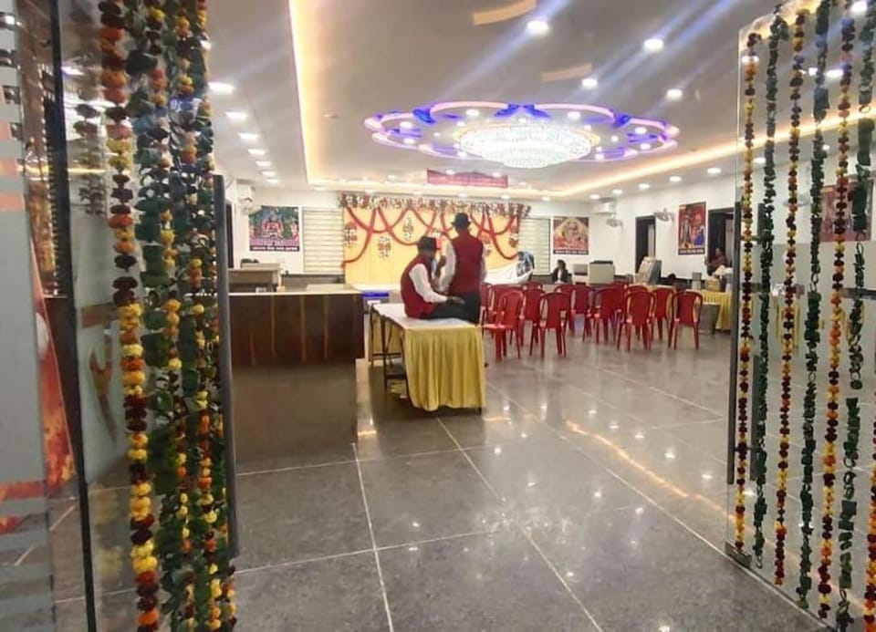 Anand Sewa Dham Hotel in Uttar Pradesh