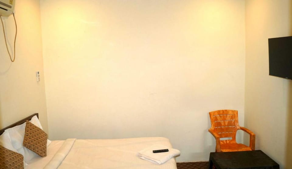 Hotel O Mishra Suites Hotel in Varanasi