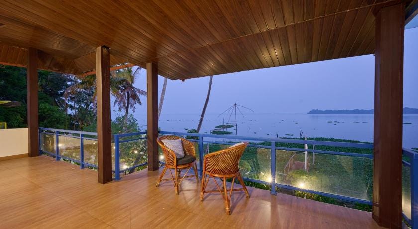 Seclude by the Lake, Alleppey Villa in Kerala