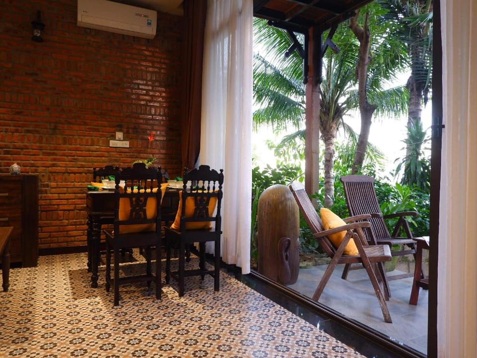 Nghê Riverside Villa Hội An Hotel in Hoi An