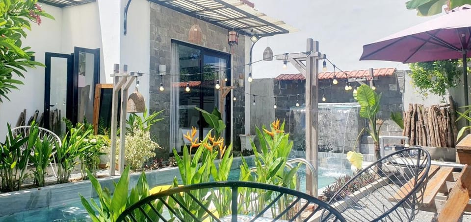 Pool Villa Da Nang 4BR/Free Pick-up/My Khe Beach Vacation rental in Da Nang