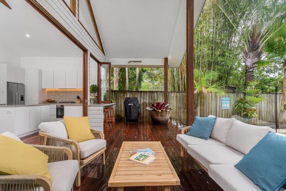 Espadrille Tres Villa in Byron Bay