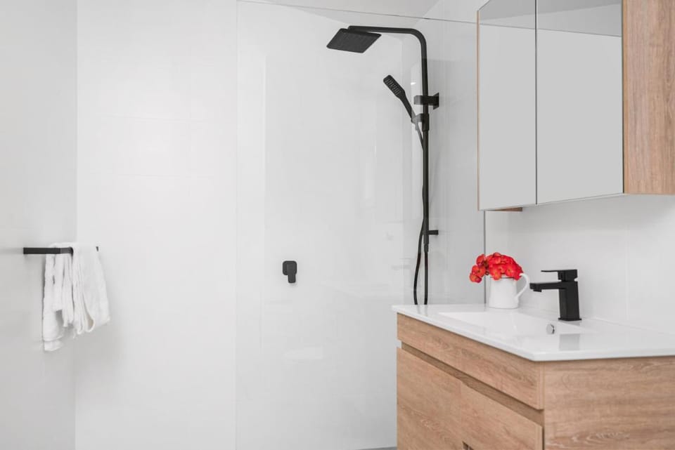 Espadrille Casita Apartment in Byron Bay