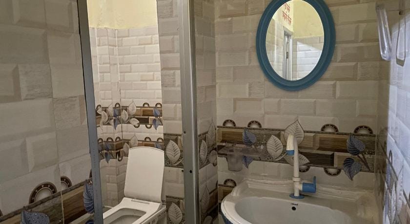 Shubham guest house Bed and Breakfast in India