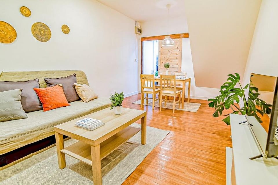 Townhouse for 4-6 people at Central Old City Vacation rental in Chiang Mai