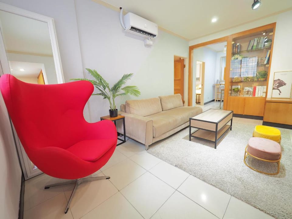 Family 台北宅，家的感覺/Mar-exclusive Apartment in Taipei City