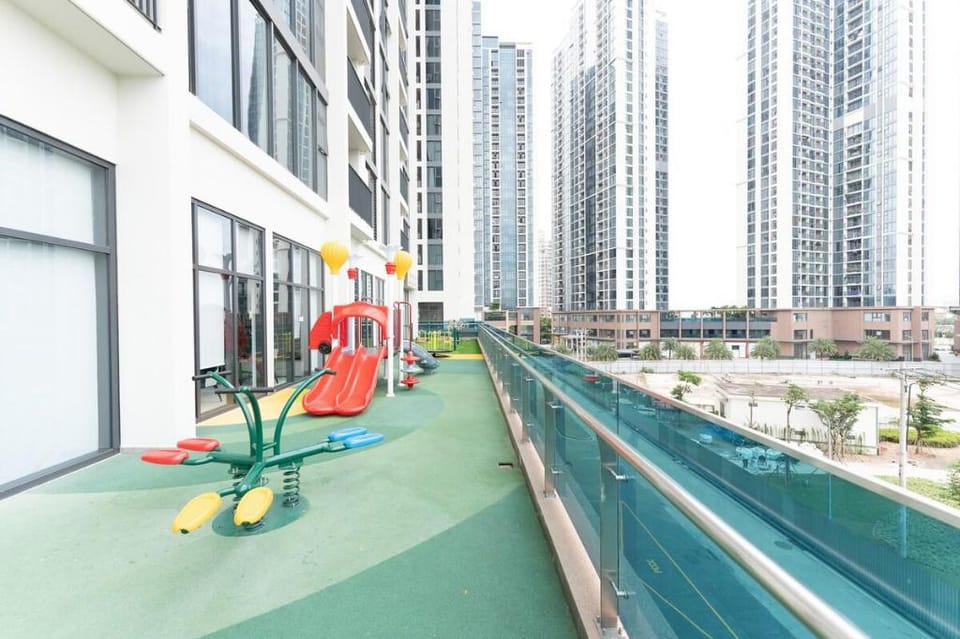 Modern | 5*View | Fully equipped Apt | Gym & Pool Apartment in Ho Chi Minh City