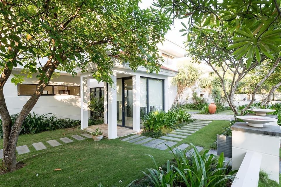 THE OCEAN RESORT_SEA VIEW 5 BEDROOMS VILLA Villa in Hoa Hai