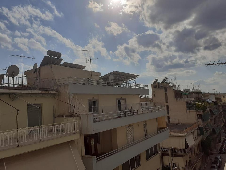 ATHENS SEPOLIA CENTER SPACIOUS APART NEAR METRO Apartment in Athens