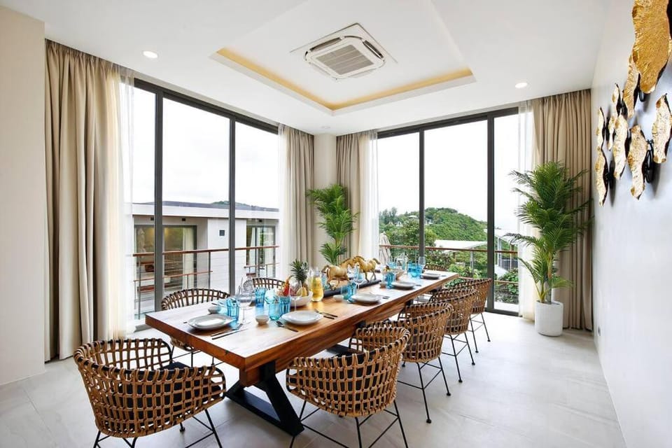 NEW Luxury Sea and Sunset View 5BR 6BA Pool Villa Villa in Ko Pha-ngan Sub-district