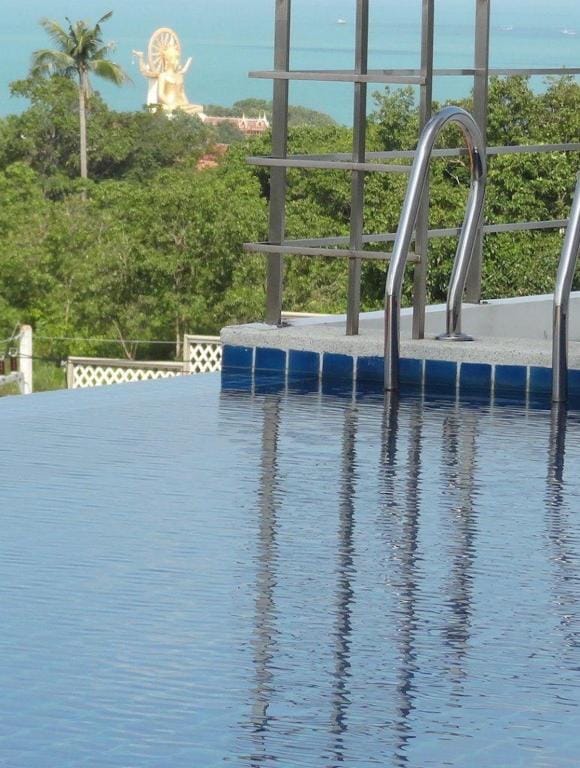 Three BR Sunset Sea View Apartment SDV120A Apartment in Ko Samui
