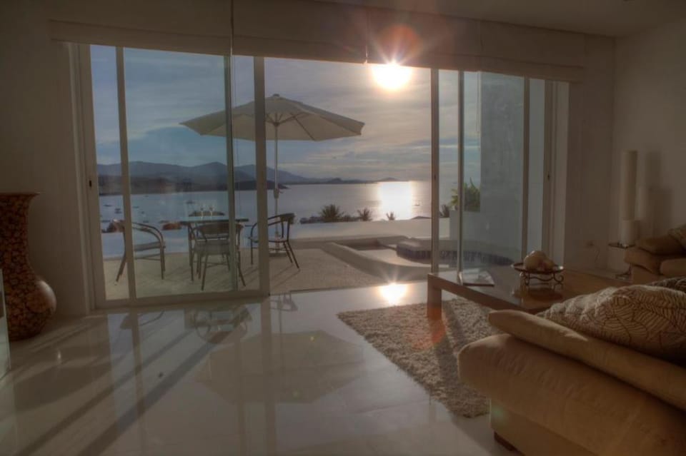 Three BR Sunset Sea View Apartment SDV120A Apartment in Ko Samui