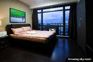 Amazing Upper Floor Studio Gramercy Makati 4324 Apartment in Makati