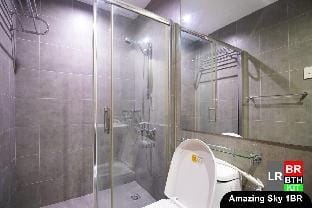 Amazing Loft big 1BR Romantic Gramercy Makati 2406 Apartment in Makati