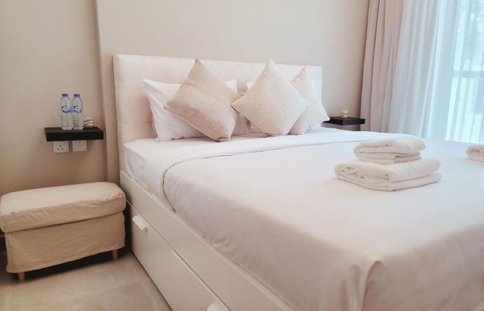 Cosy & Serene 1 BR In The Heart of JVC - Sleeps 4 Apartment in Dubai