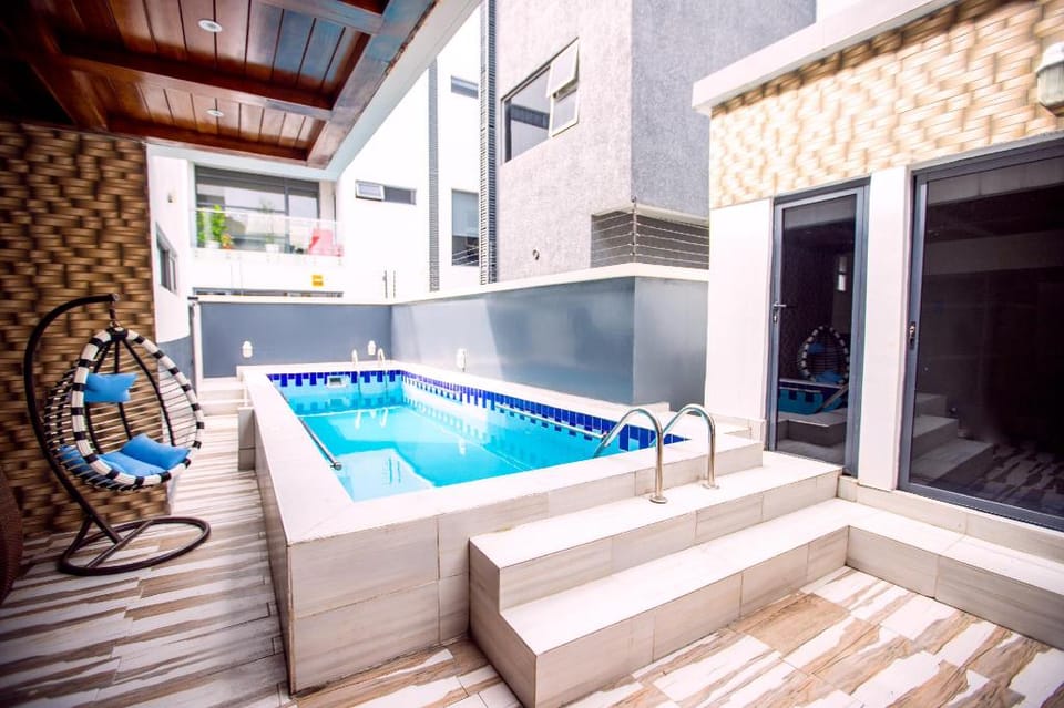 Rushmore Villa - Paradise Room Vacation rental in Lagos, Nigeria