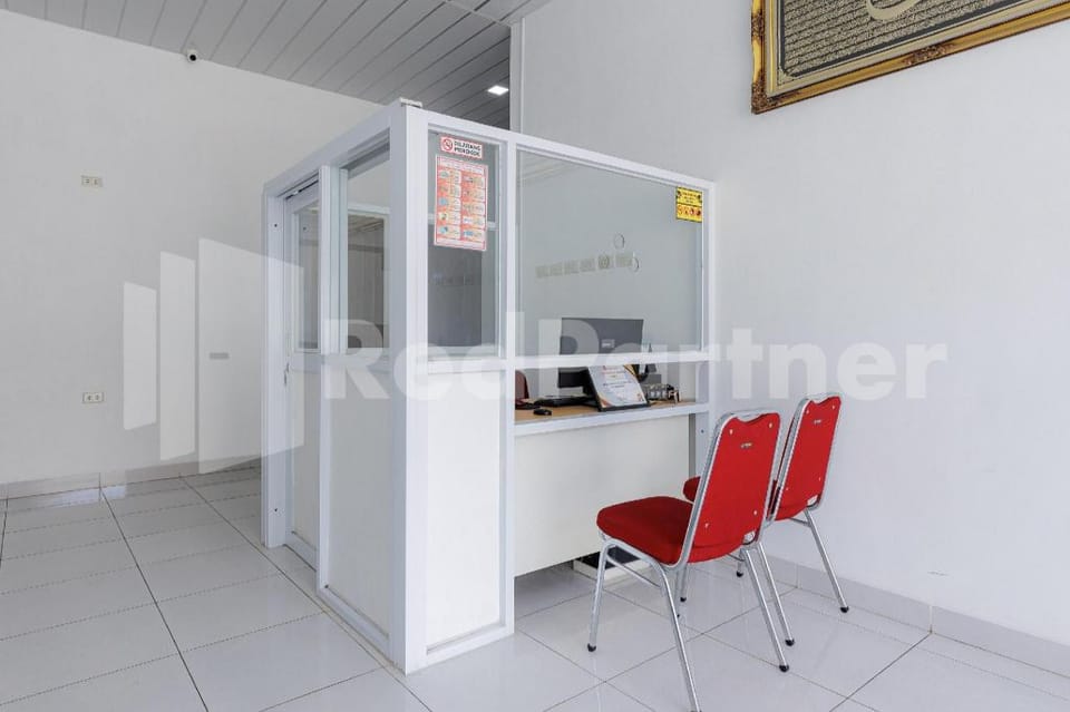 Sanama Kostel 2 Syariah Lampung Redpartner Hotel in Indonesia