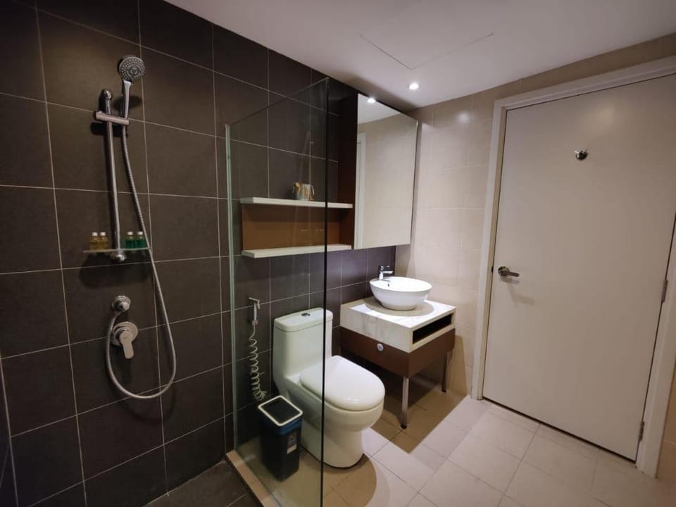 Mulberry Verve Suites KL Mid Valley 4 Pax 2 BR Apartment in Federal Territory of Kuala Lumpur