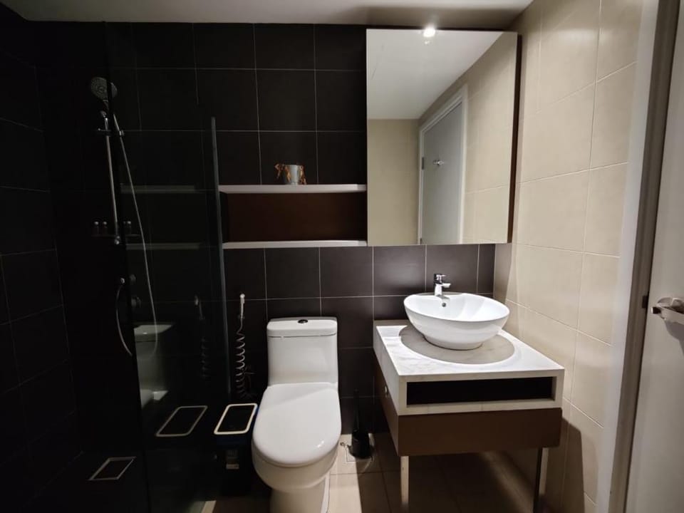 Mulberry Verve Suites KL Mid Valley 4 Pax 2 BR Apartment in Federal Territory of Kuala Lumpur