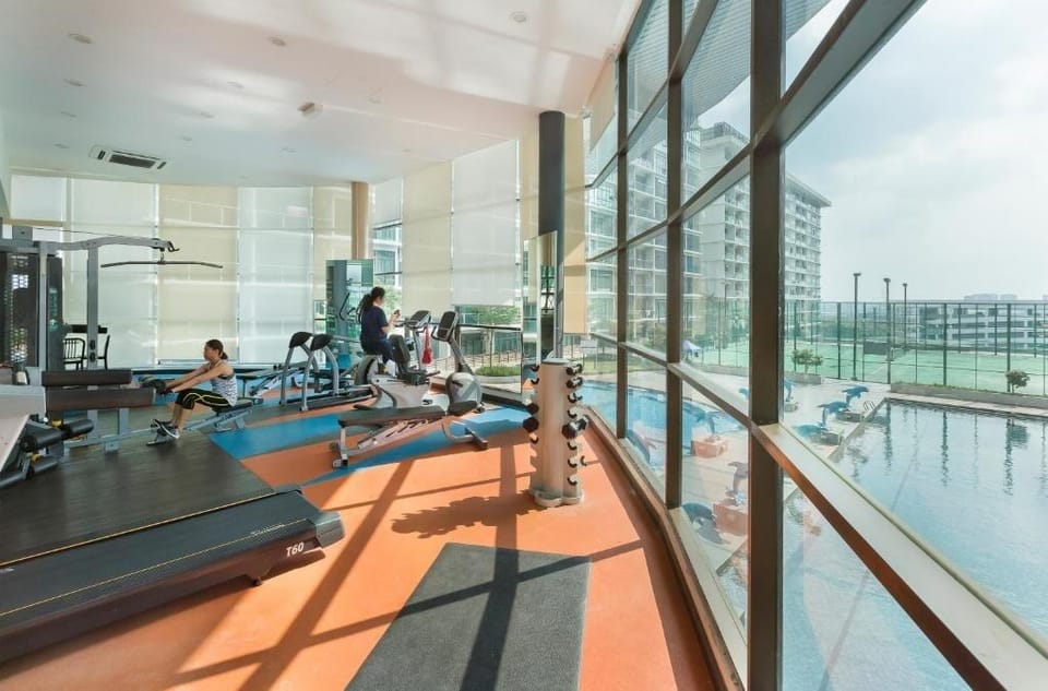 Modern stylish 3 bedrooms 6pax Palazio Mt. Austin Apartment in Johor Bahru