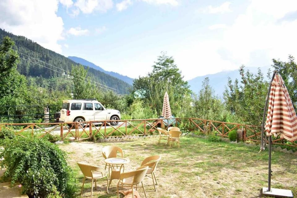 Heavenly home| 1bhk | 50-80mbps |workation Villa in Himachal Pradesh