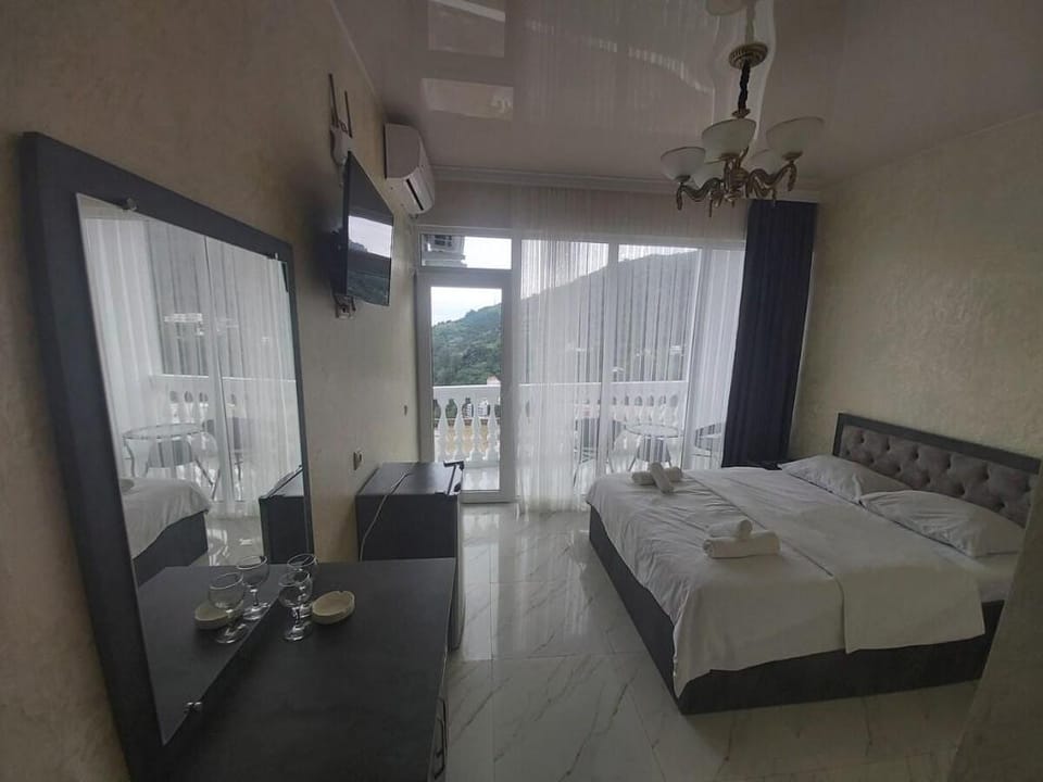 Zurapalace106 Apartment in Batumi