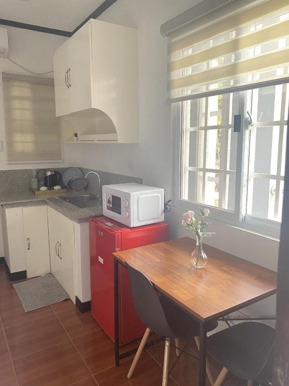 The V' Pad Staycation | 10 Apartment in Olongapo