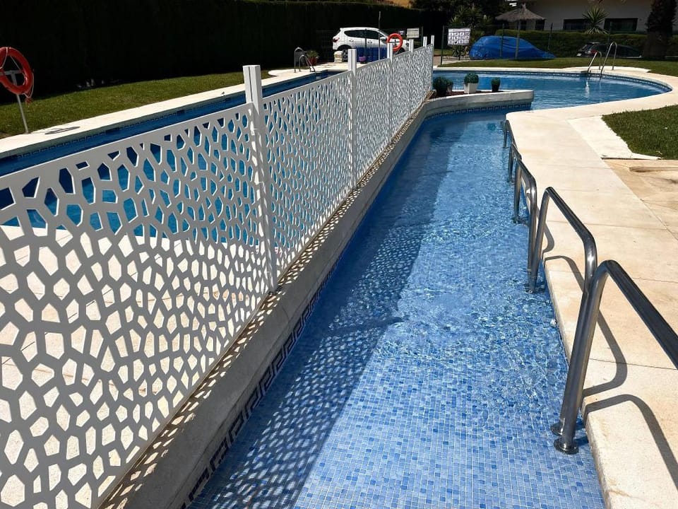 Apartamento dos dormitorios Puerto Estepona Apartment in Estepona