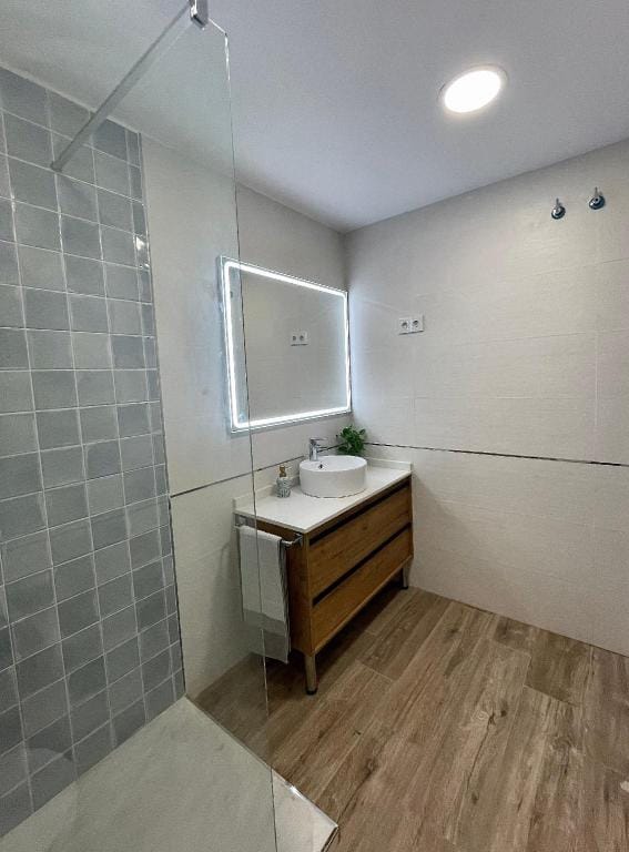 Apartamento dos dormitorios Puerto Estepona Apartment in Estepona