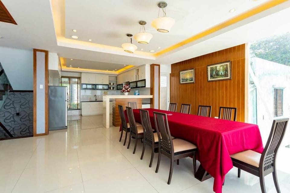 Palm23: 7Bedroom Beachfont Pool Villa in Vung Tau