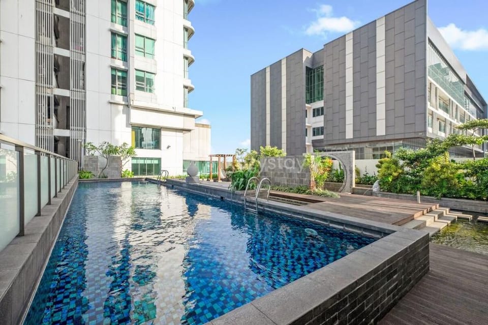 Laila by Kozystay - Puri Apartment in Jakarta