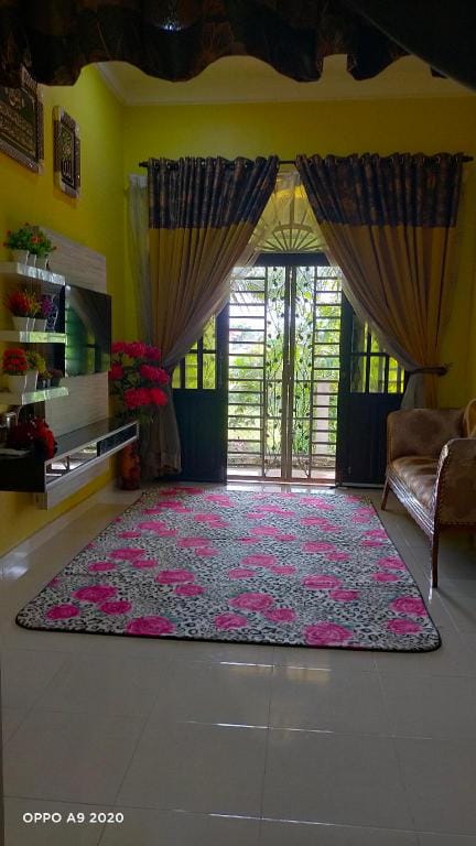 AZIMAH HOMESTAY  Vacation rental in Malaysia