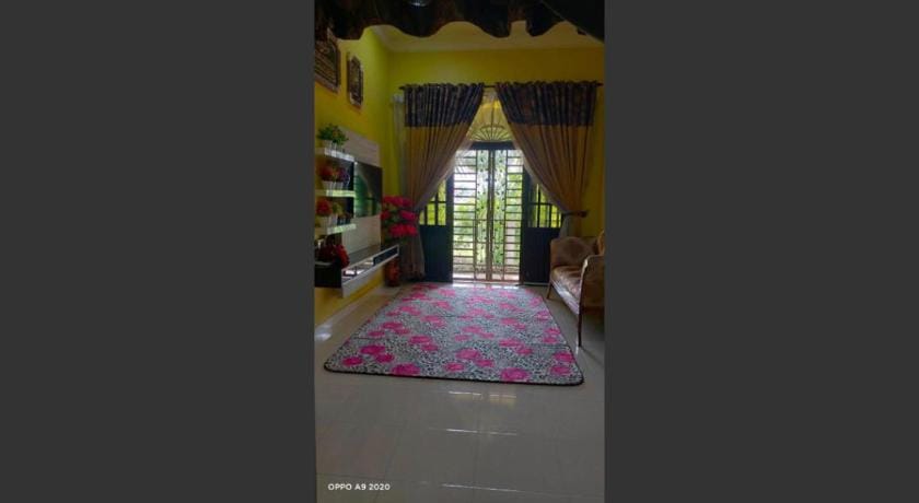 AZIMAH HOMESTAY  Vacation rental in Malaysia