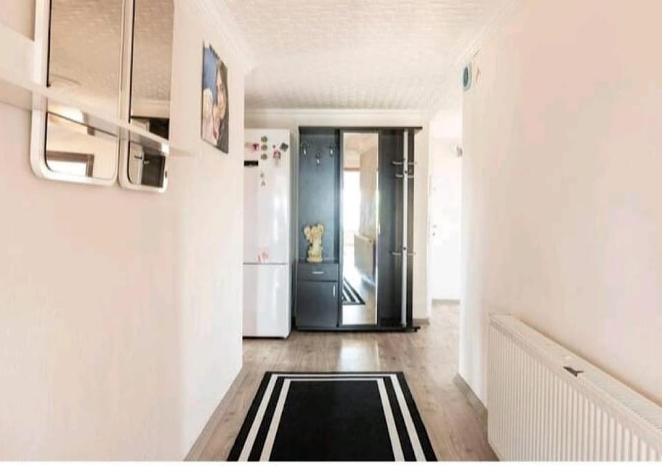 Denize sıfır manzaralı apart pansiyon  Apartment in İstanbul Province