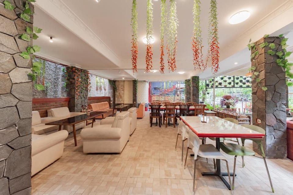 Urbanview Hotel Villa Surya Bandung Hotel in Bandung
