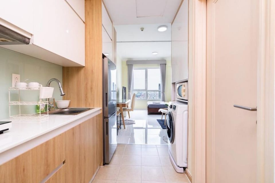 THE MANOR 2 @ 2 WINDOWS w Panaroma view Vacation rental in Ho Chi Minh City