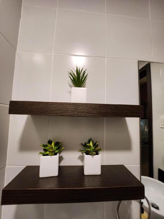 Luxurious Modern Home with Pool Access Apartment in Pasig