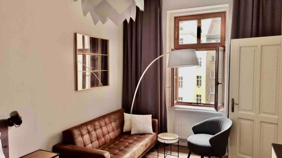 Quiet and cozy near city center, balcony Apartment in Prague