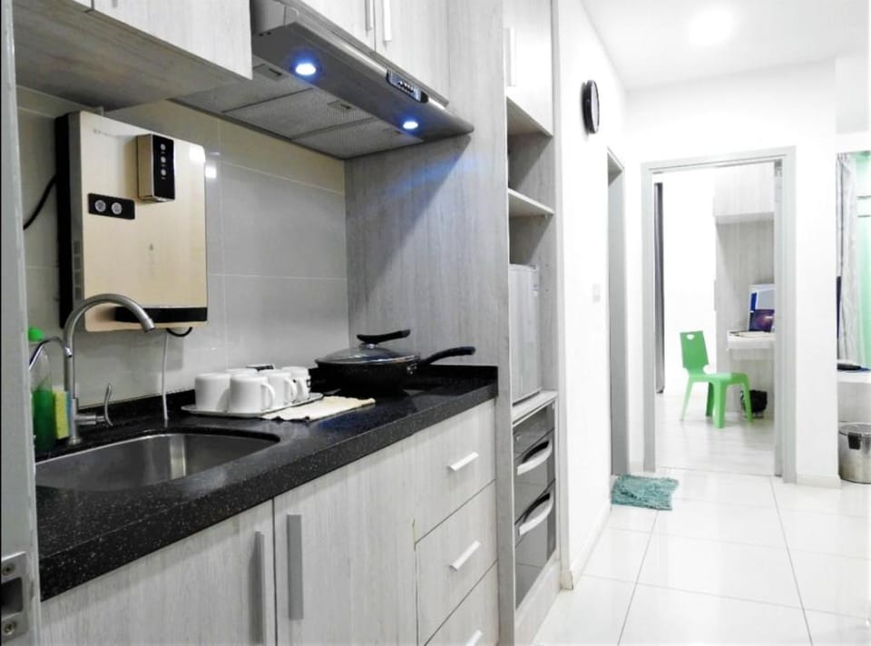 reSTARY Fairy @ Sutera Avenue | Pool, CBD |2BR/6Px Apartment in Kota Kinabalu