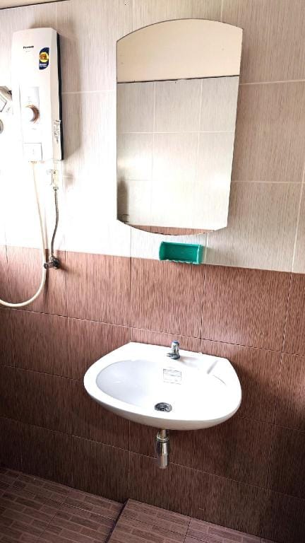 Big whole peaceful house Vacation rental in Laos