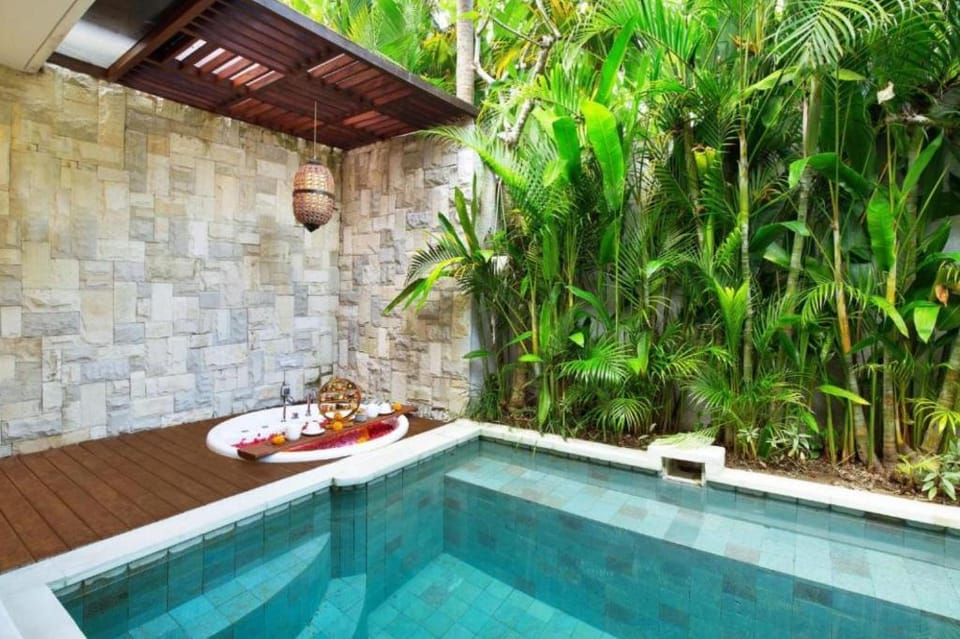 Laluna 1 BR Private Pool Villa & Bathtub  Villa in Kuta